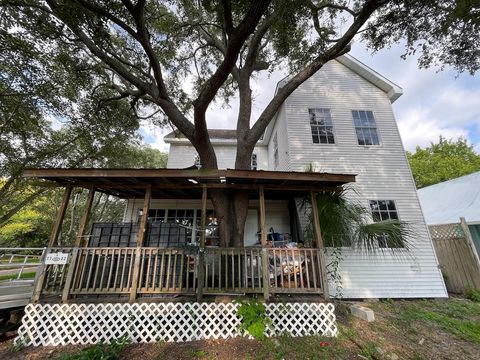 A home in TAMPA