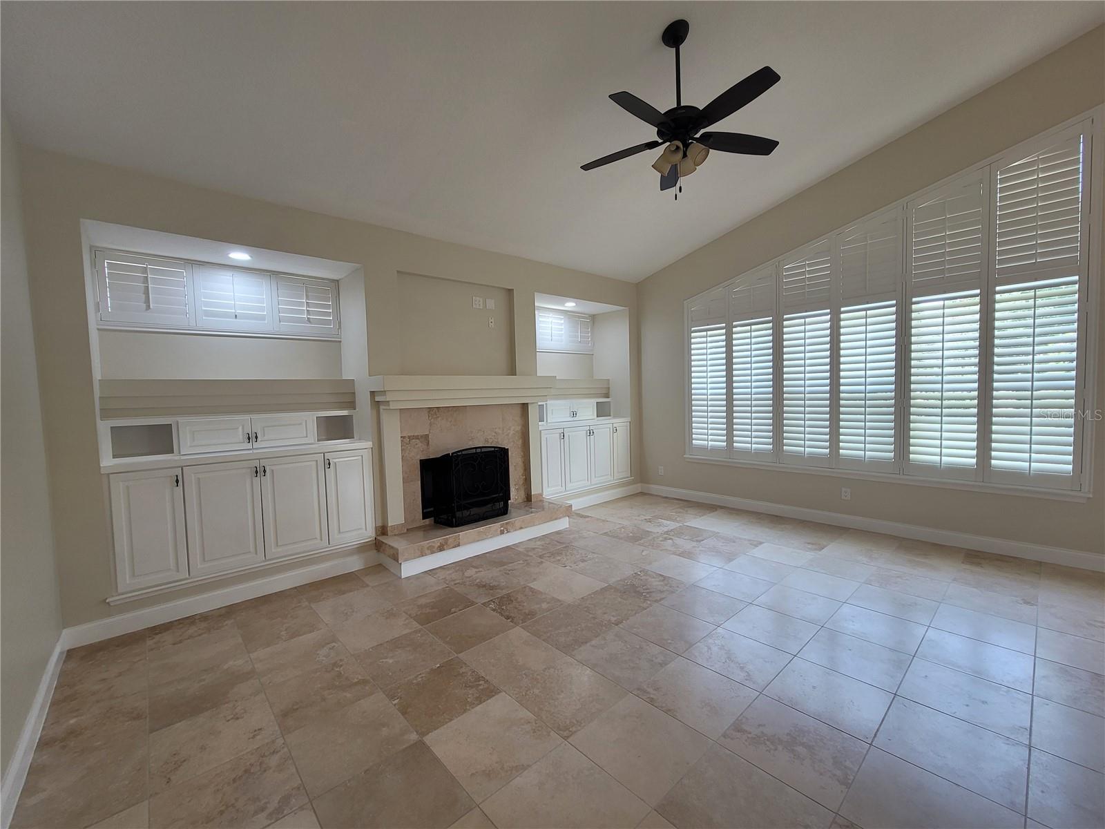 8719 KENMURE COVE