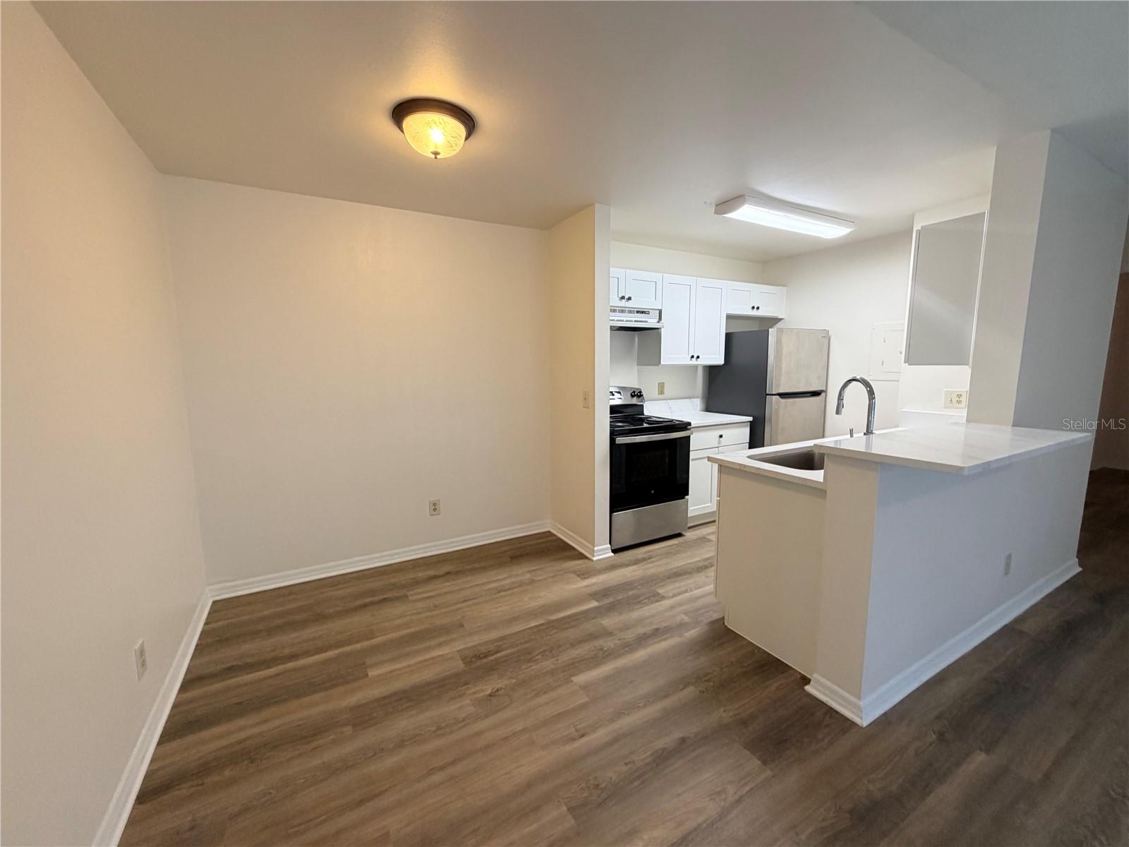 CENTRAL PARK METROWEST CONDO - Residential