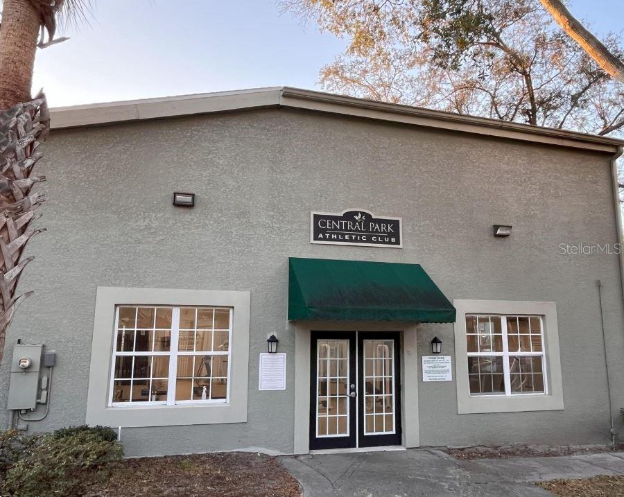 CENTRAL PARK METROWEST CONDO - Residential