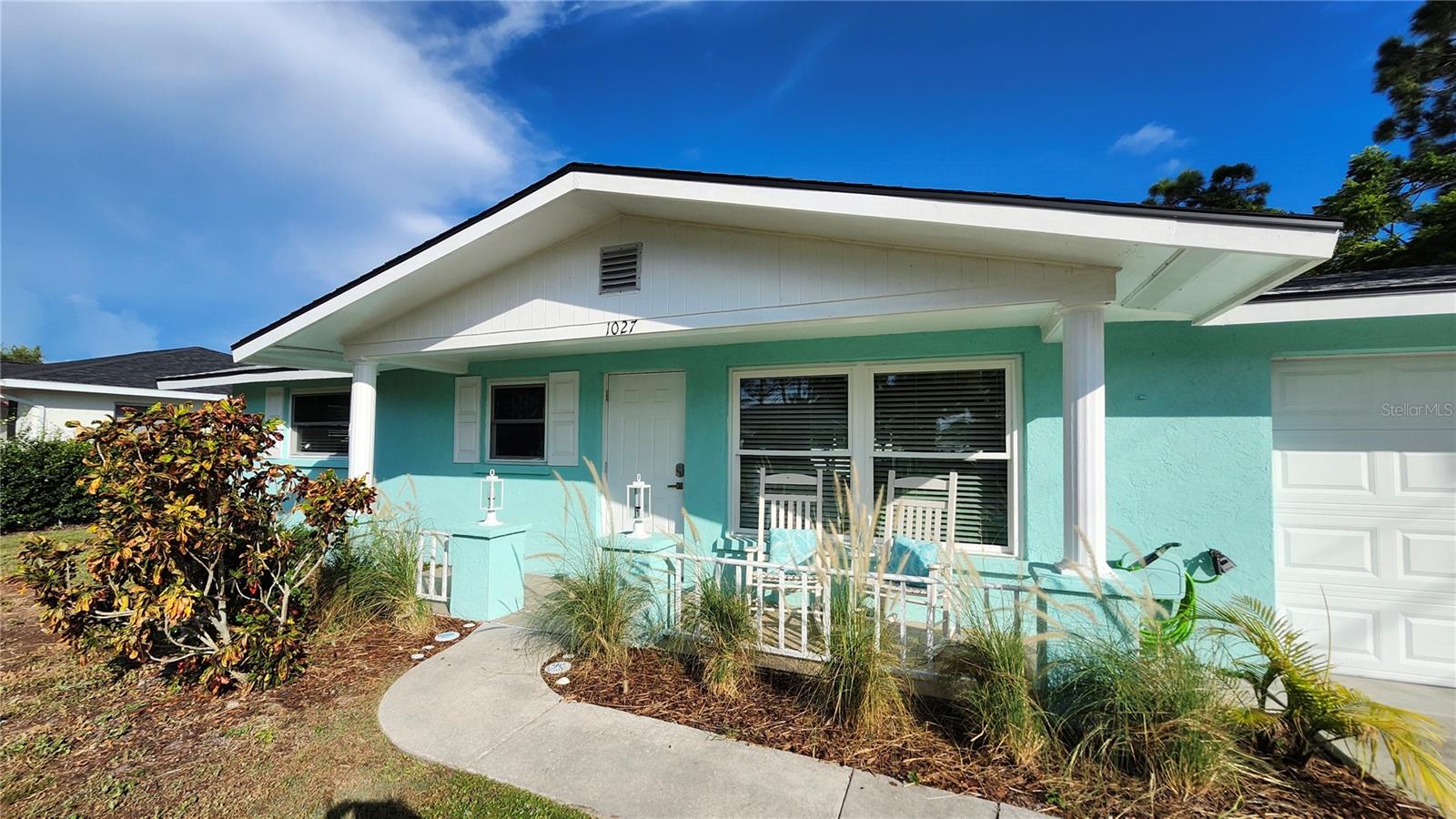 1027 SUNRISE ROAD
