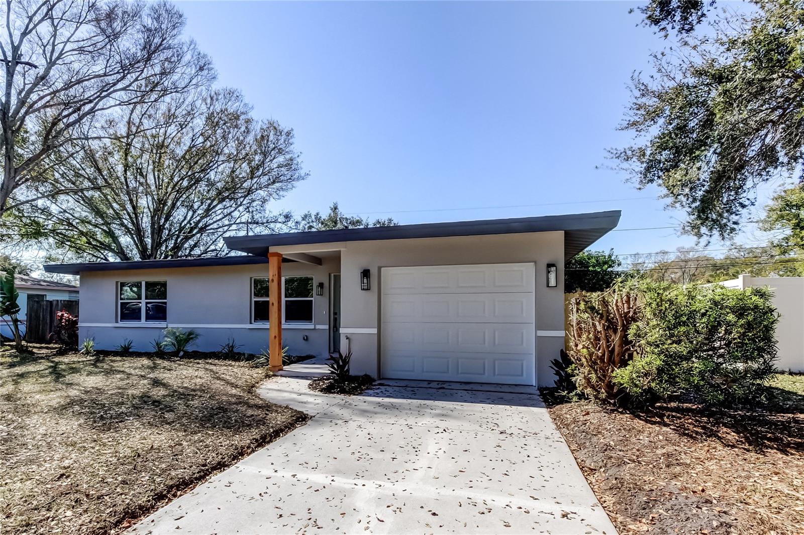 LUCYMAR 3RD ADD - Residential