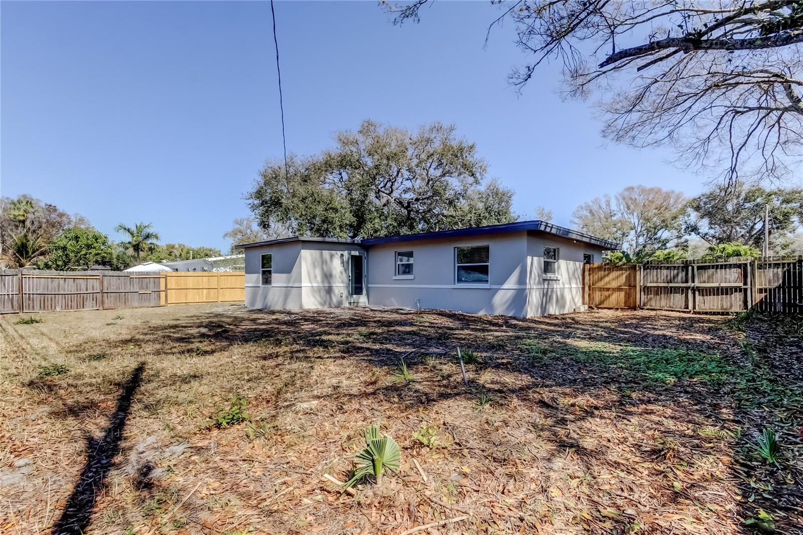 LUCYMAR 3RD ADD - Residential