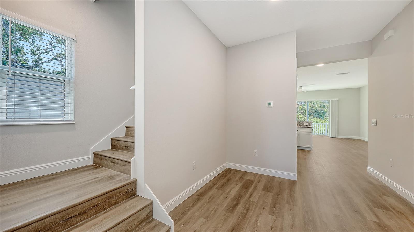 2926 RIVER RUN WAY