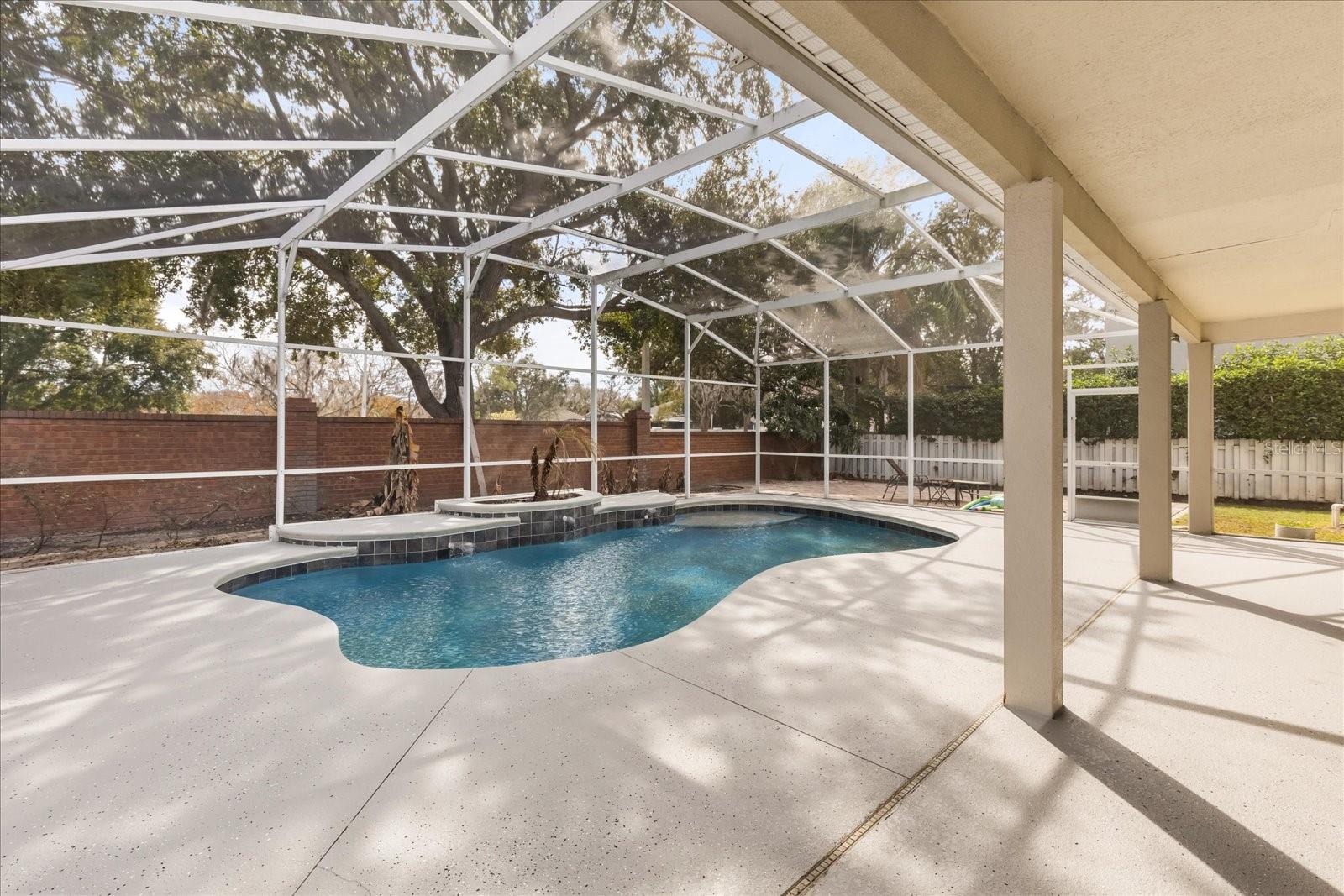 WINTERMERE POINTE - Residential