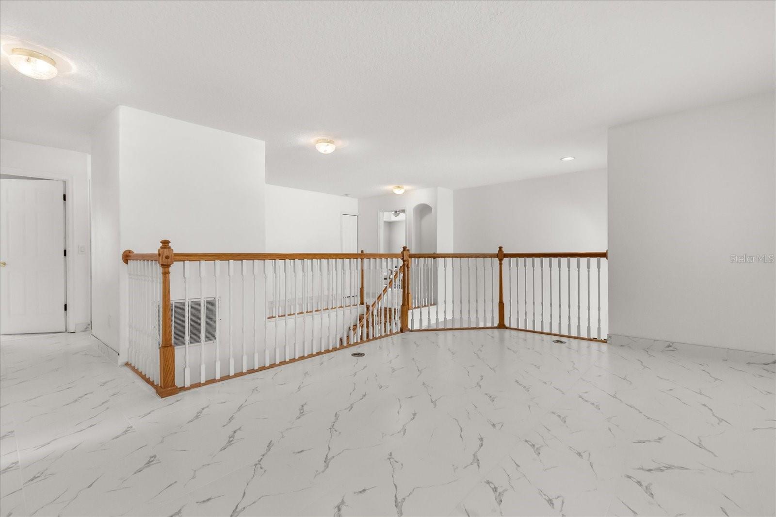 WINTERMERE POINTE - Residential