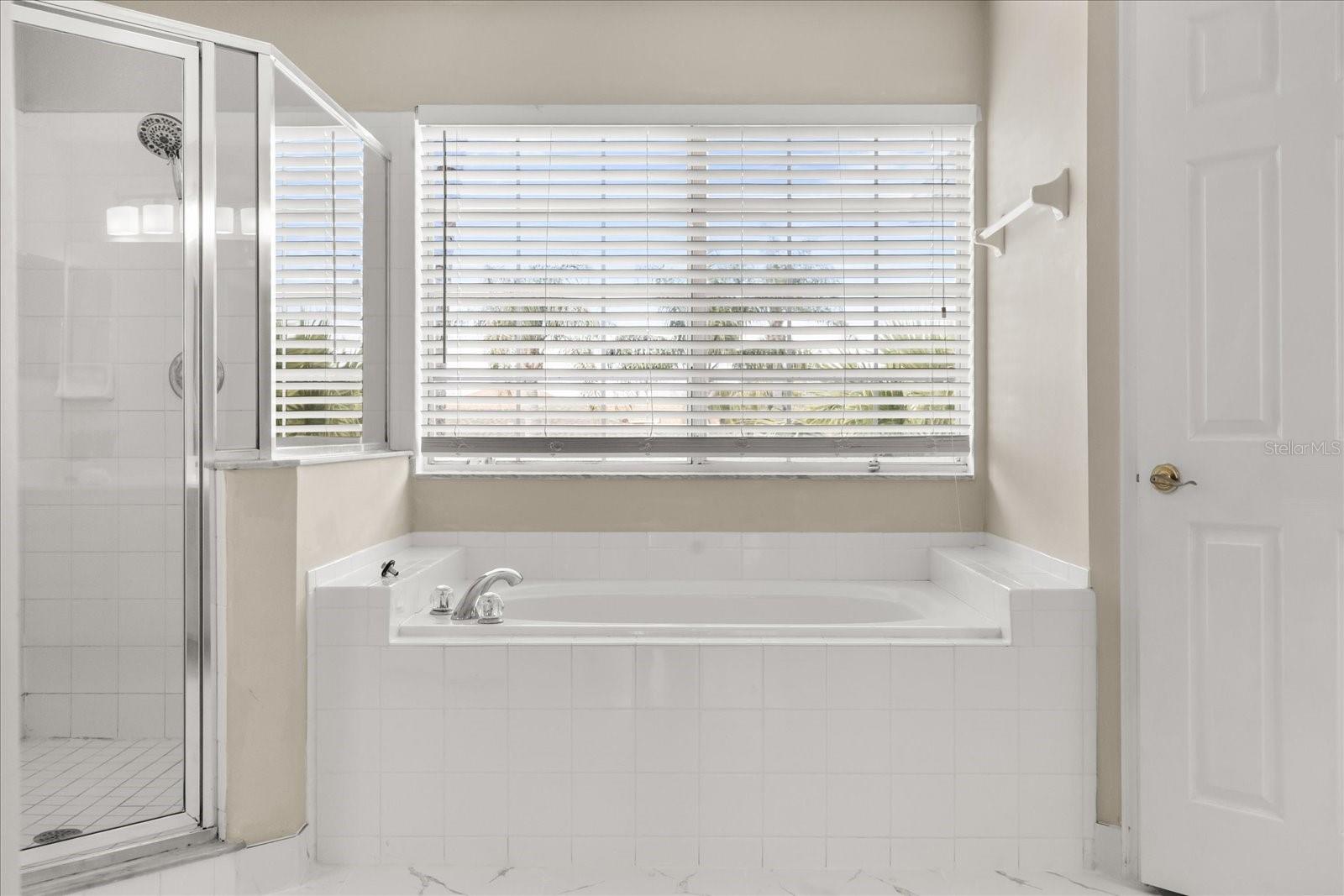 WINTERMERE POINTE - Residential