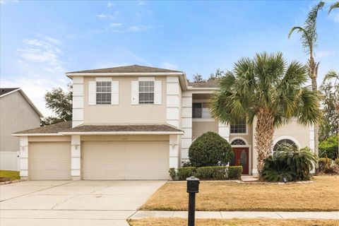 Photo of 2205 Wintermere Pointe Drive, Winter Garden, FL 34787 (MLS # O6380281)