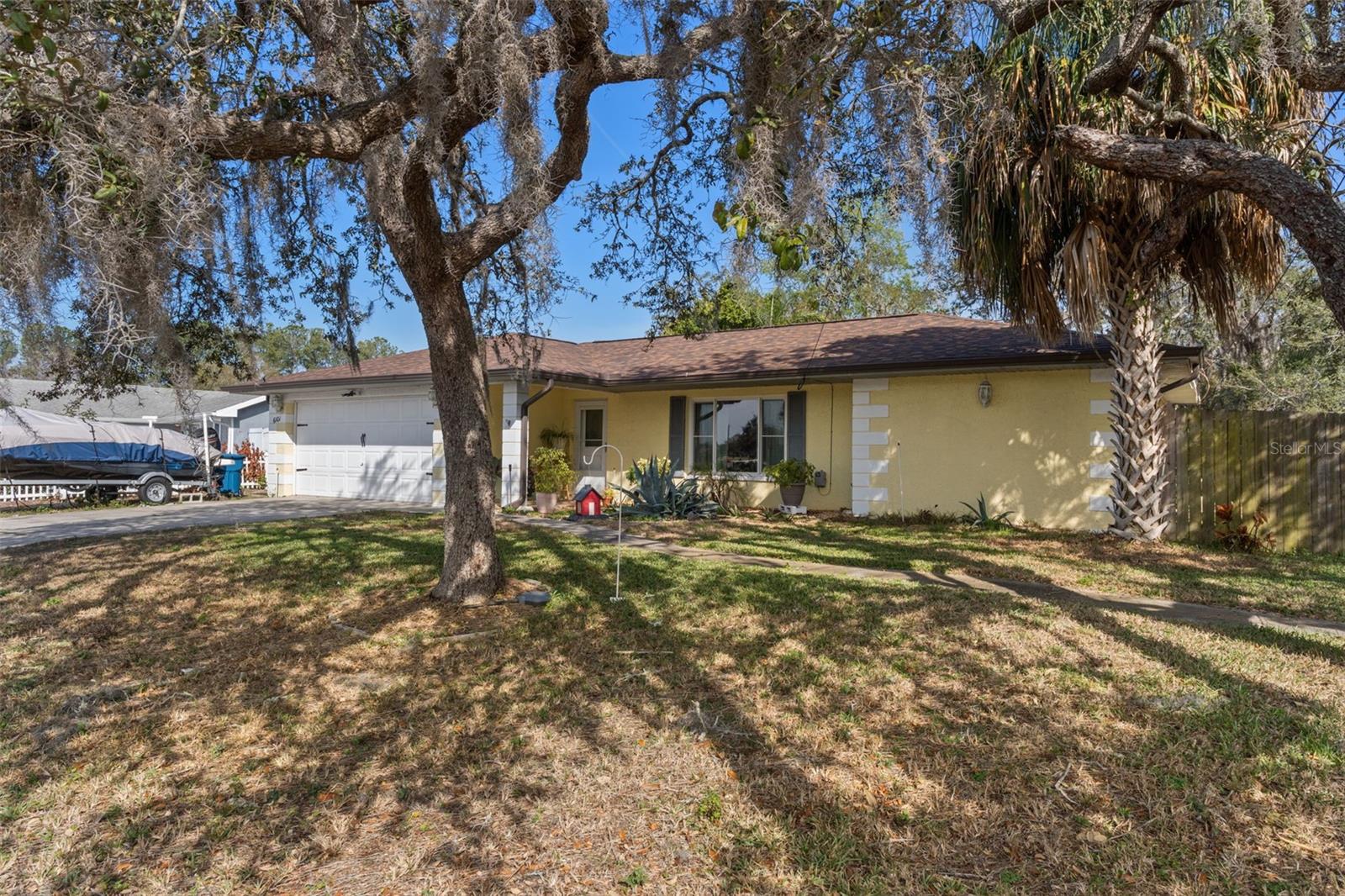 SPRING HILL - Residential