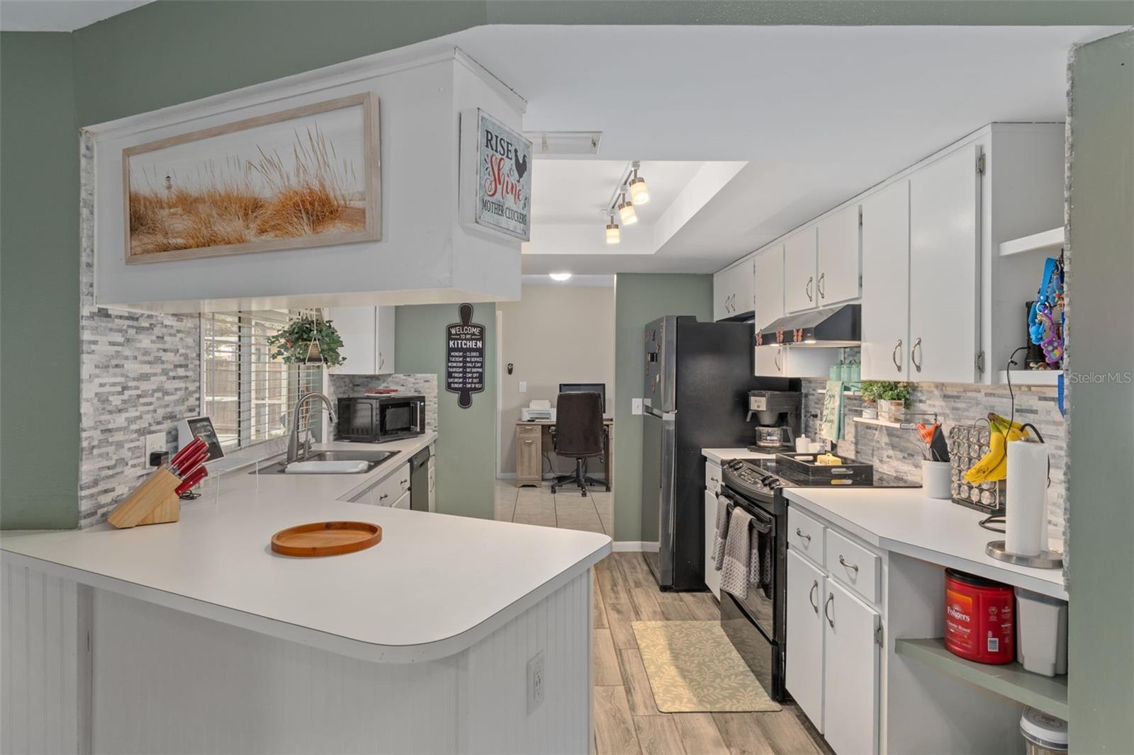 SPRING HILL - Residential