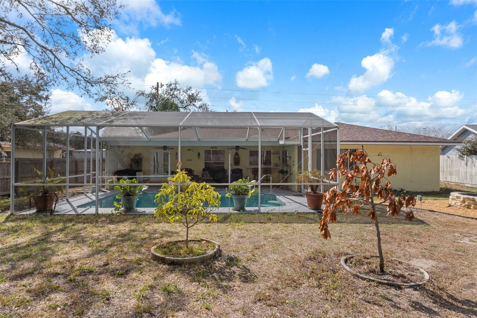 SPRING HILL - Residential