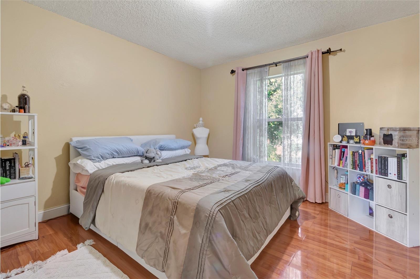 JOHNS LAKE ESTATES - Residential