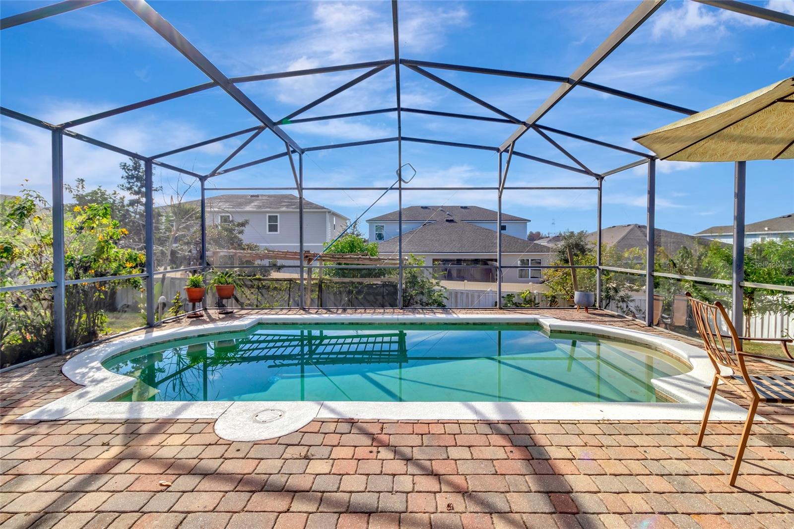 JOHNS LAKE ESTATES - Residential