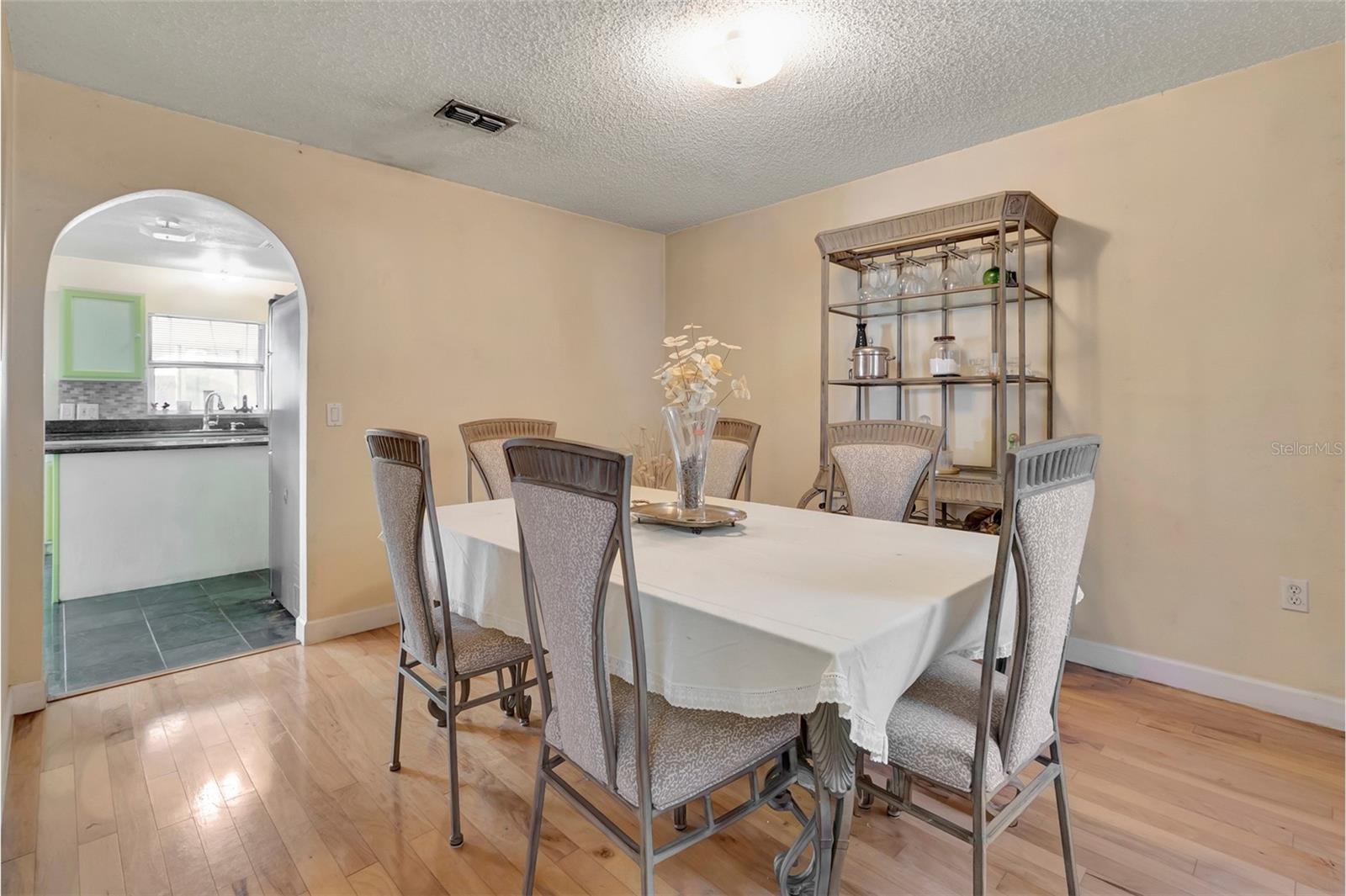 JOHNS LAKE ESTATES - Residential