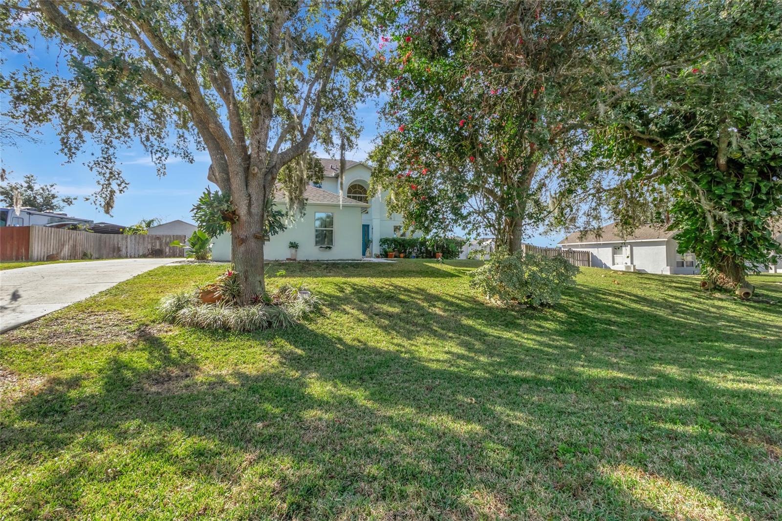 JOHNS LAKE ESTATES - Residential