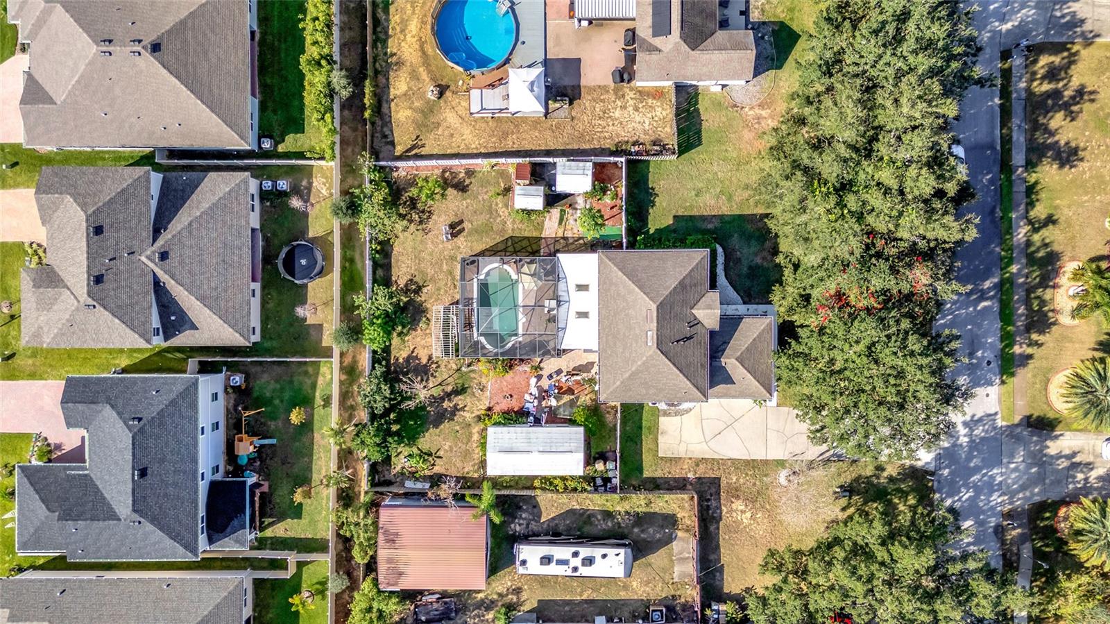 JOHNS LAKE ESTATES - Residential