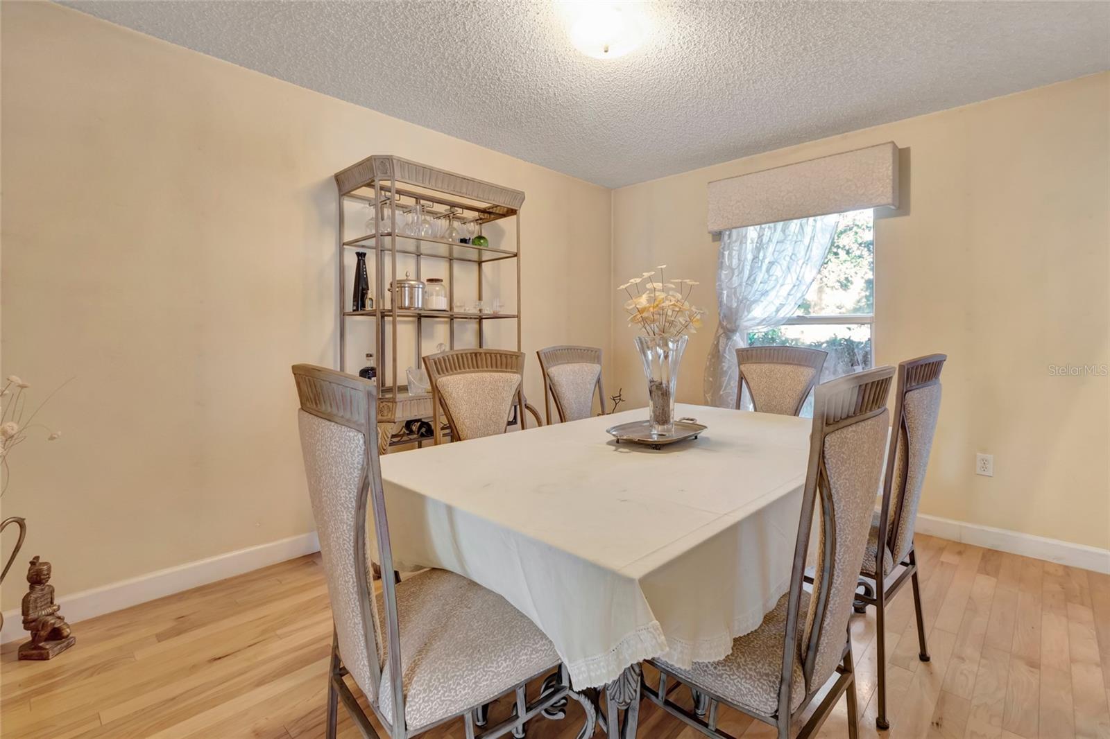 JOHNS LAKE ESTATES - Residential