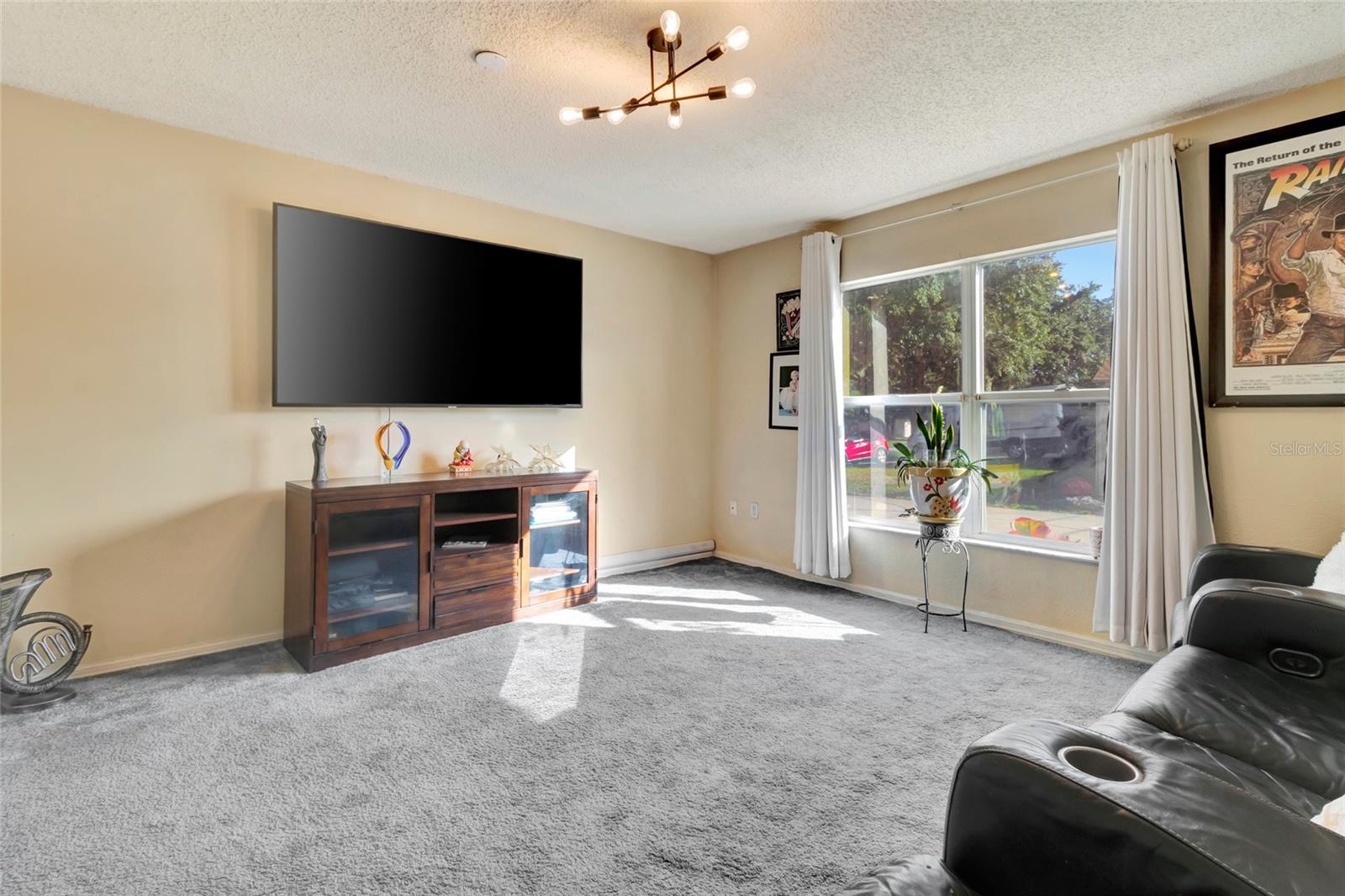 JOHNS LAKE ESTATES - Residential