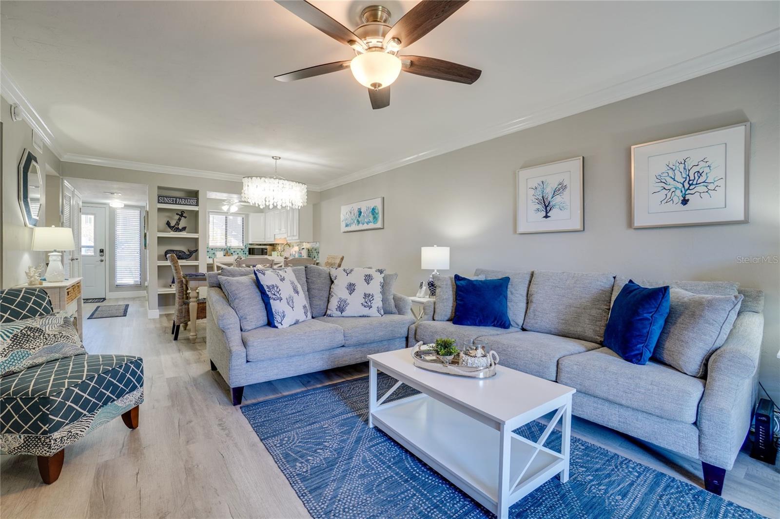 RUNAWAY BAY - Residential