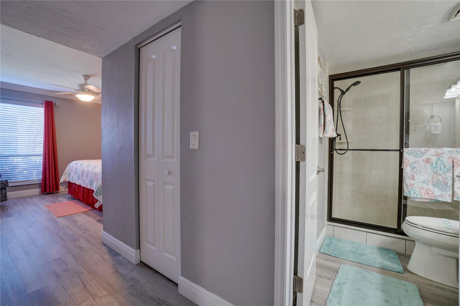 RUNAWAY BAY - Residential