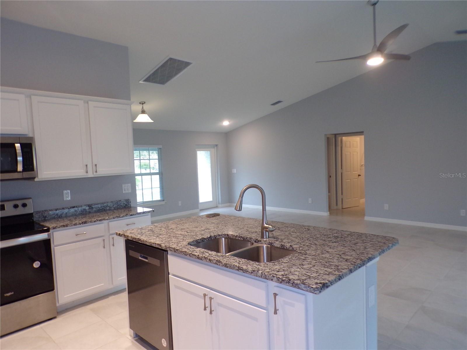 PUNTA GORDA ISLES SEC 20 - Residential Lease