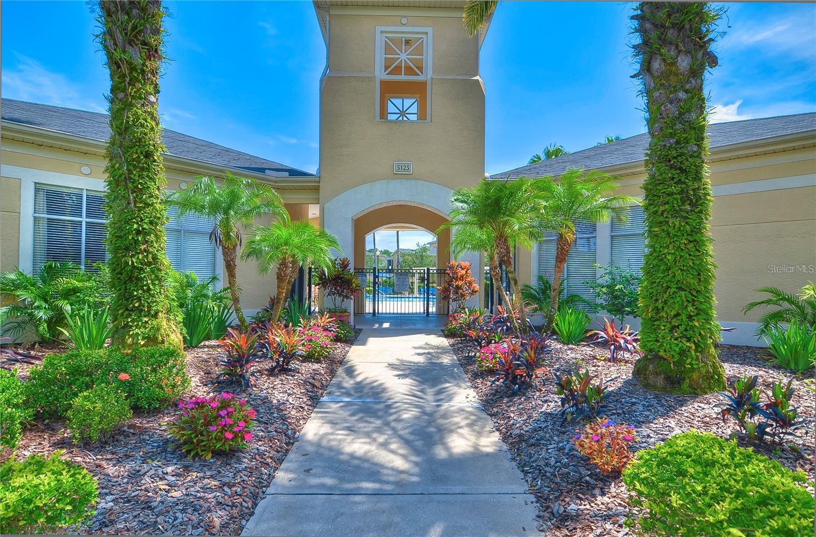 OXFORD PLACE AT TAMPA PALMS A CONDO - Residential