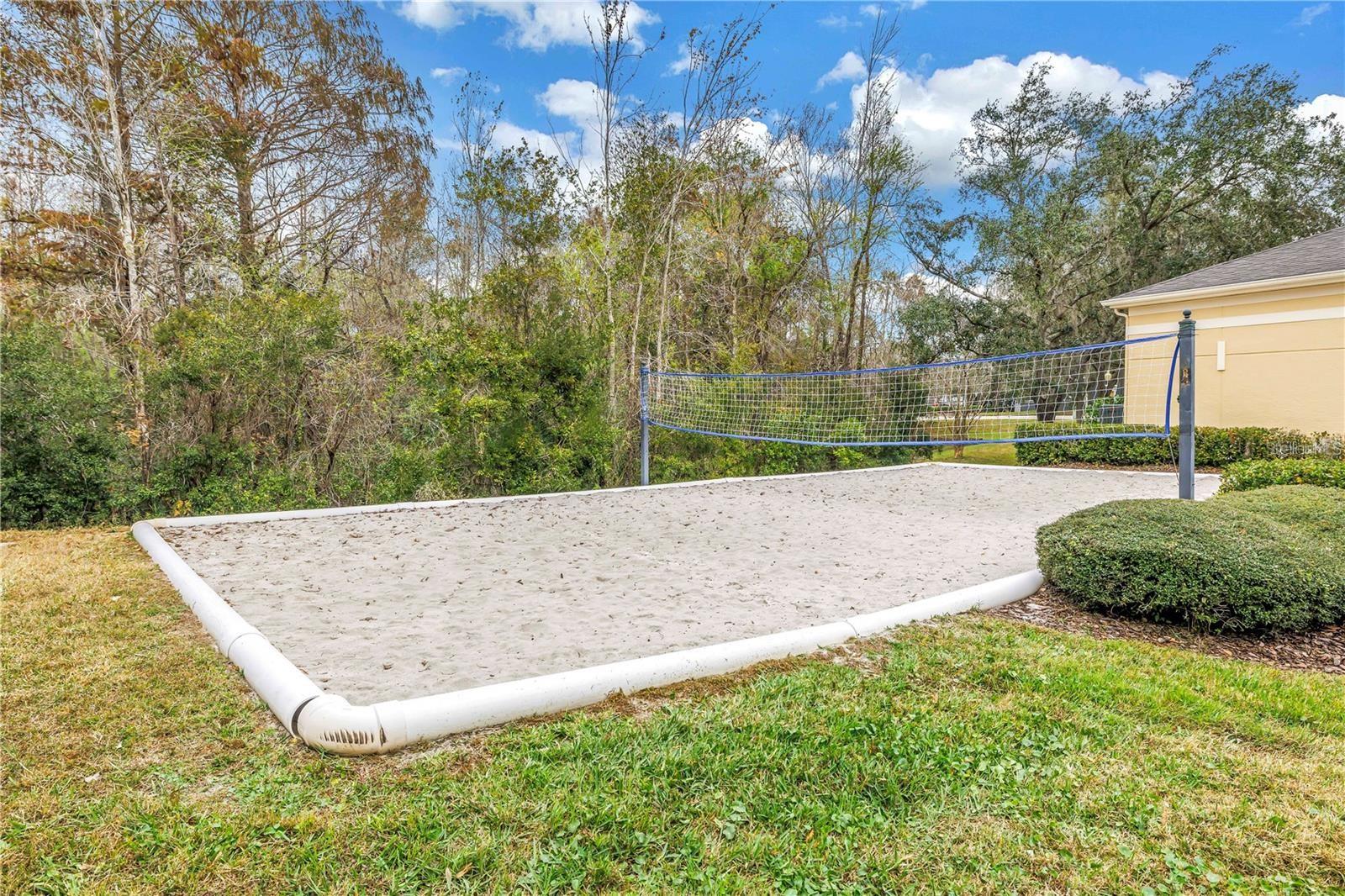 OXFORD PLACE AT TAMPA PALMS A CONDO - Residential