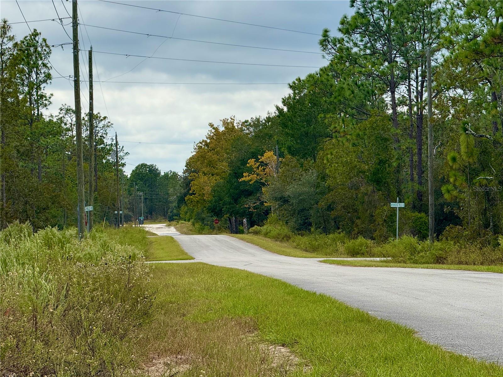 RAINBOW LAKES ESTATE - Land