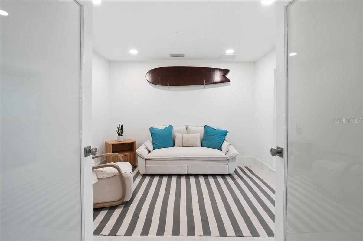 KEY ROYALE 15TH ADD - Residential