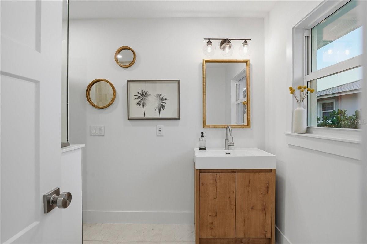 KEY ROYALE 15TH ADD - Residential