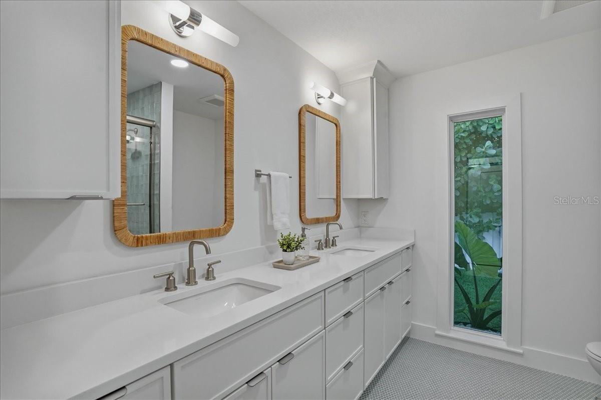 KEY ROYALE 15TH ADD - Residential