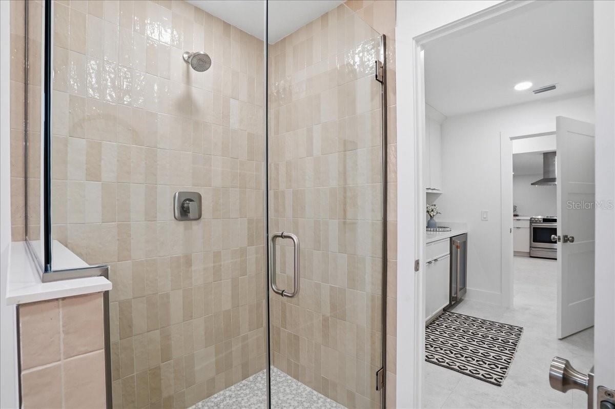 KEY ROYALE 15TH ADD - Residential