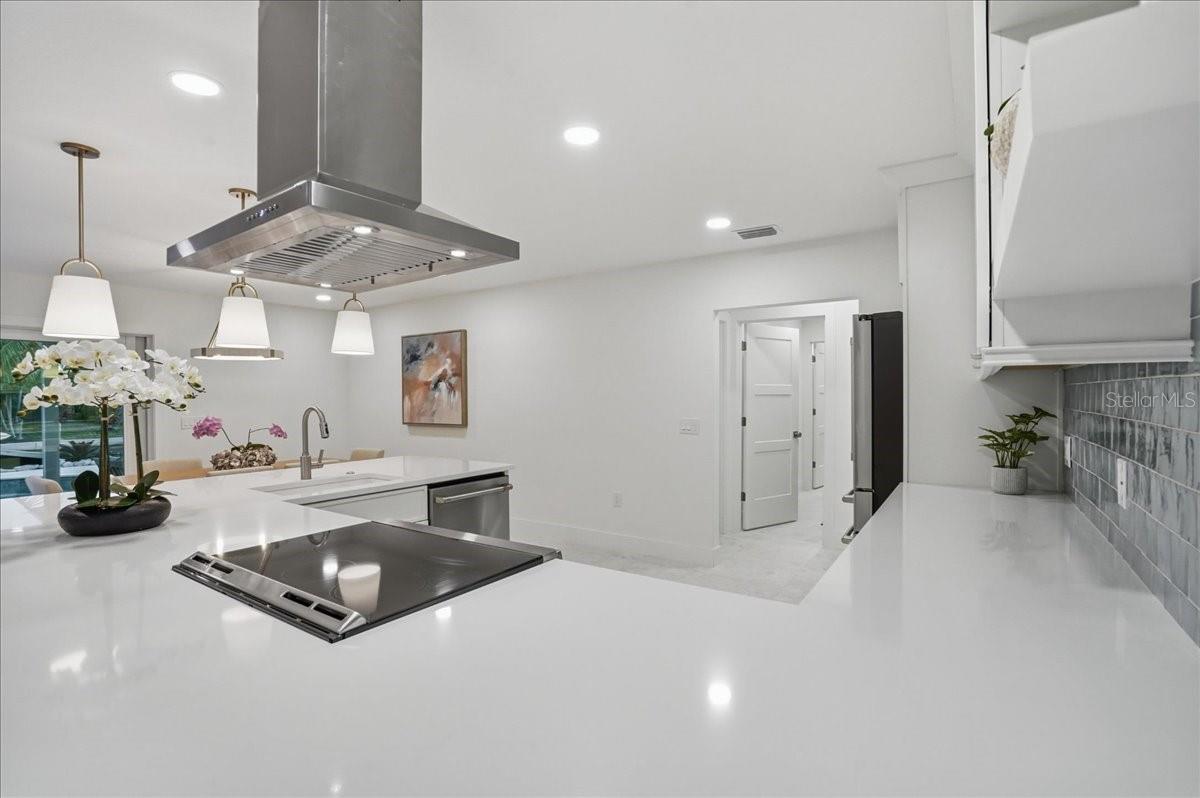 KEY ROYALE 15TH ADD - Residential