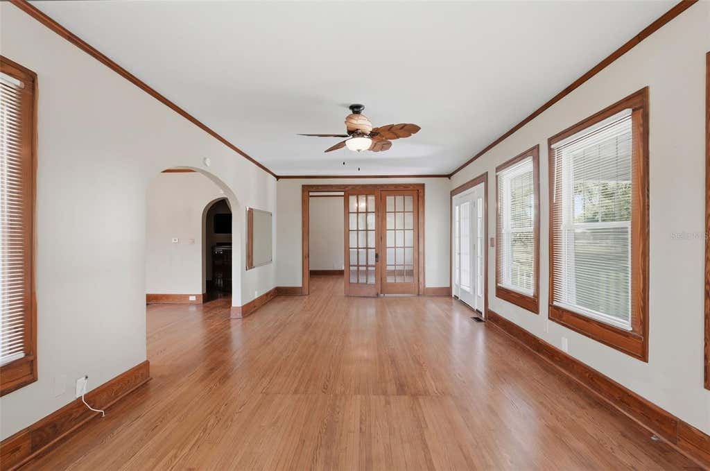 Photo of 4227 2nd Avenue N, St Petersburg, FL 33713 (MLS # TB8537796)