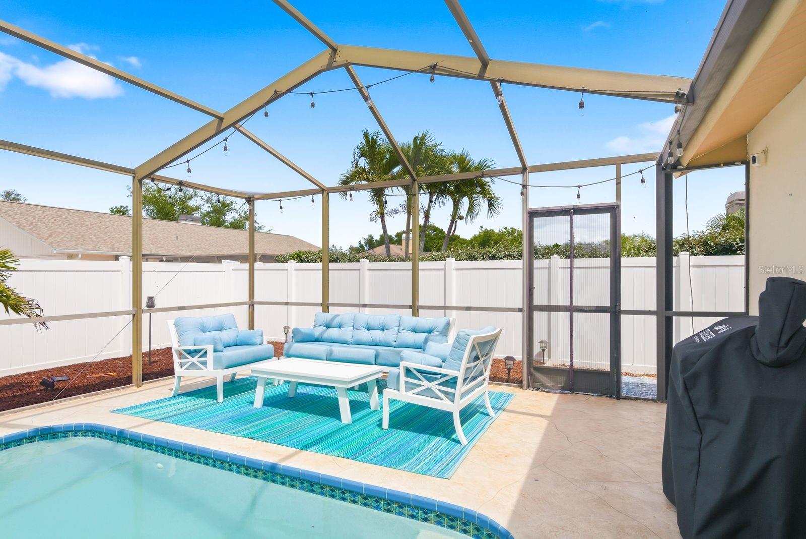 HIDDEN LAKE - Residential