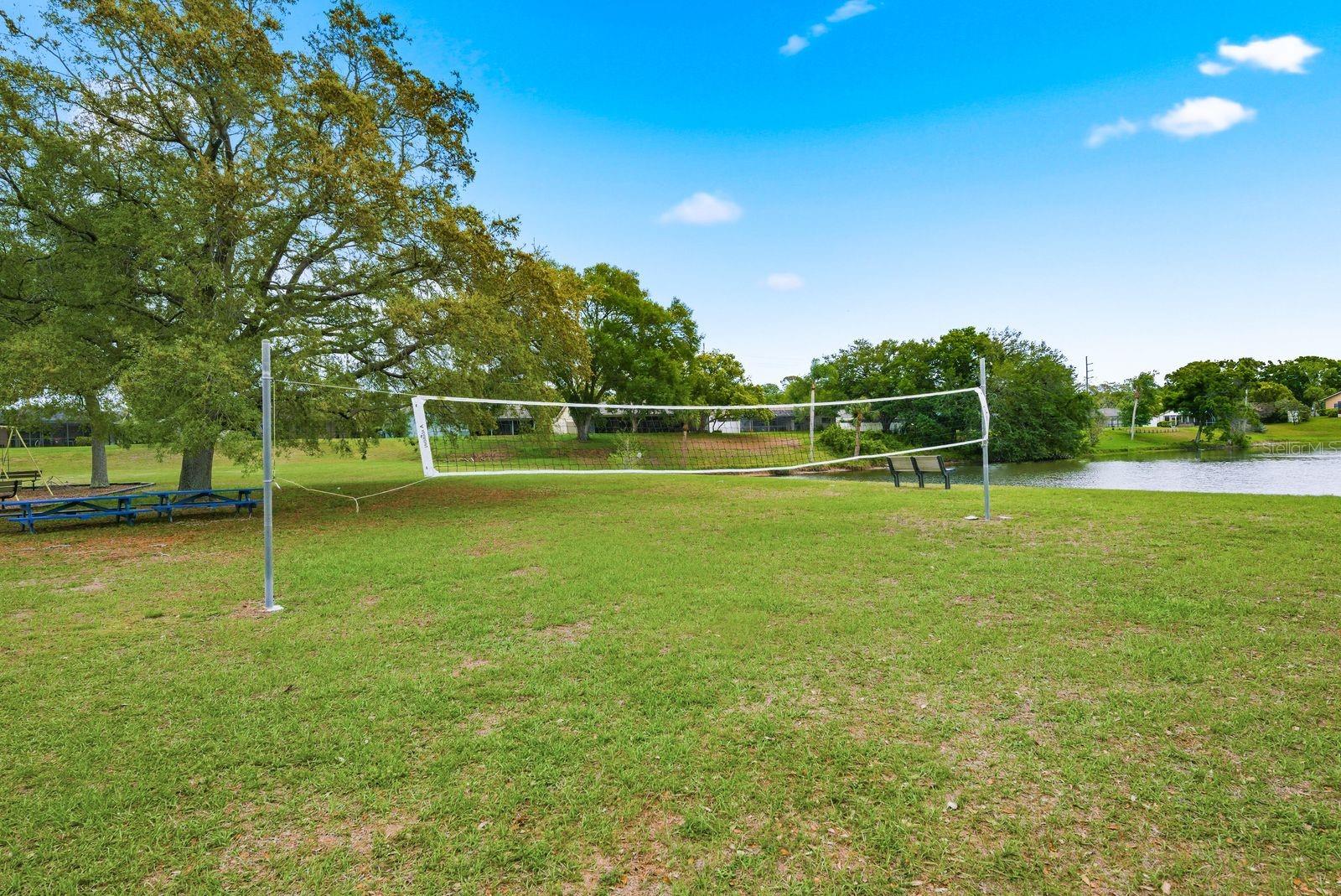 HIDDEN LAKE - Residential