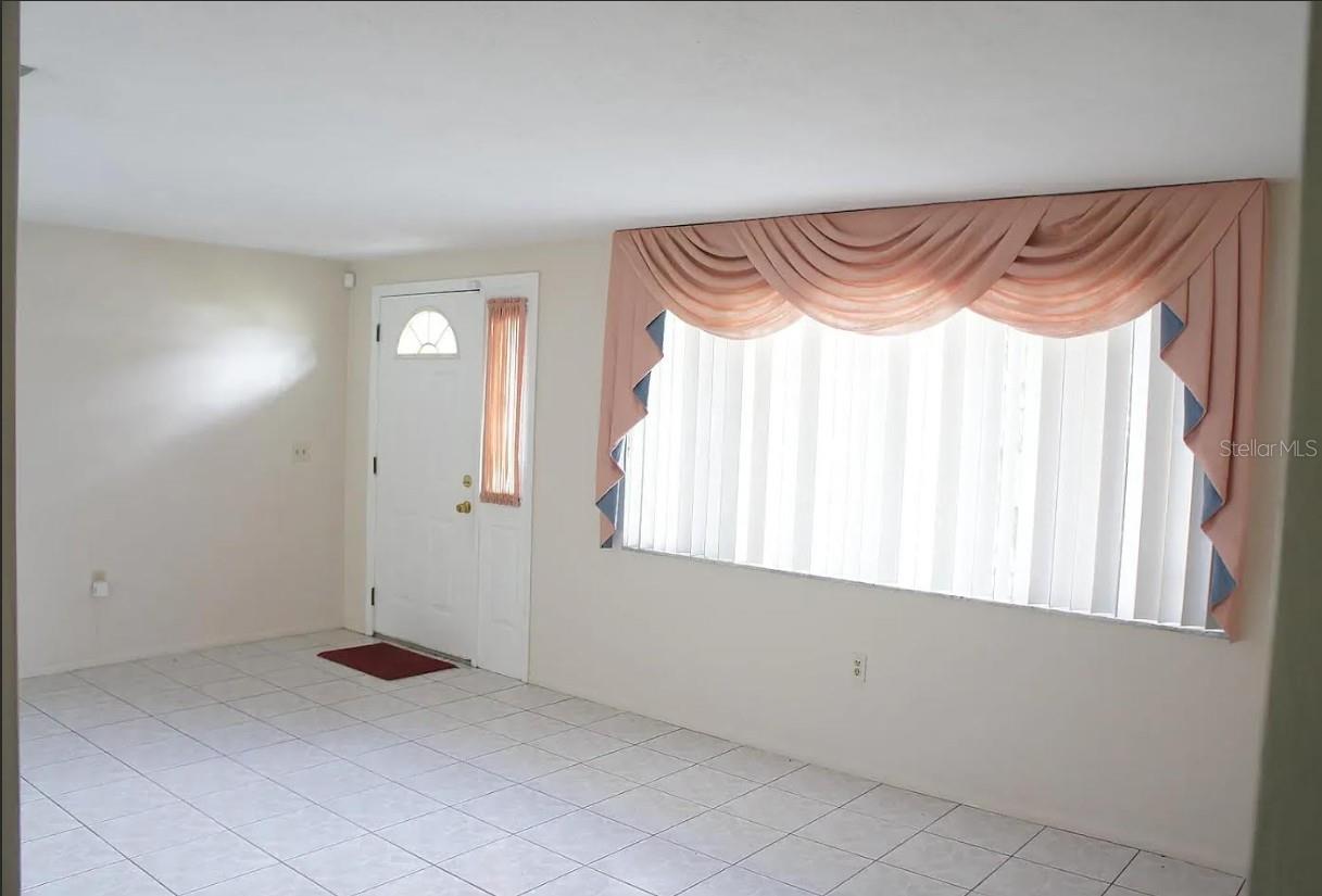 HOLIDAY HILL ESTATES - Residential Lease