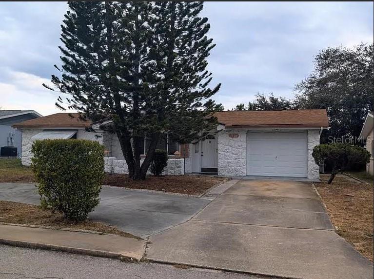 HOLIDAY HILL ESTATES - Residential Lease