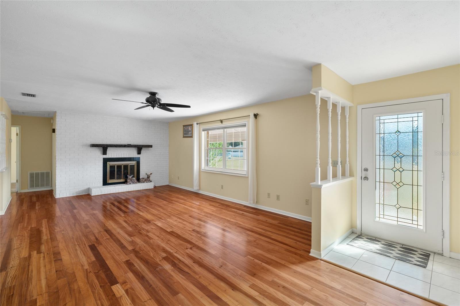 1413 S SAINT CLOUD AVENUE