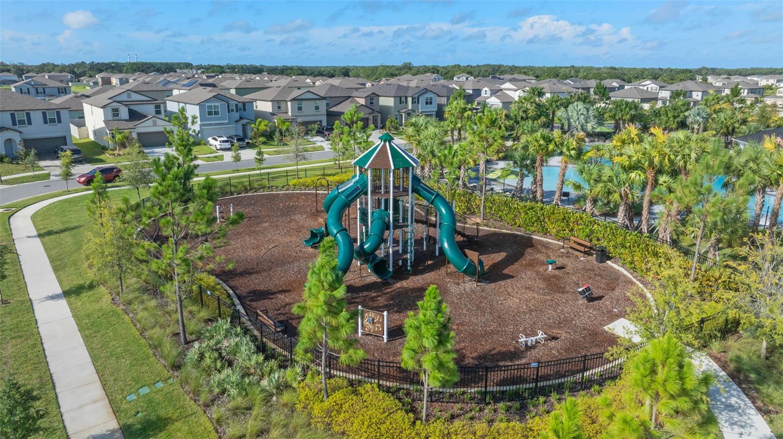 BERRY BAY SUB - Residential Lease