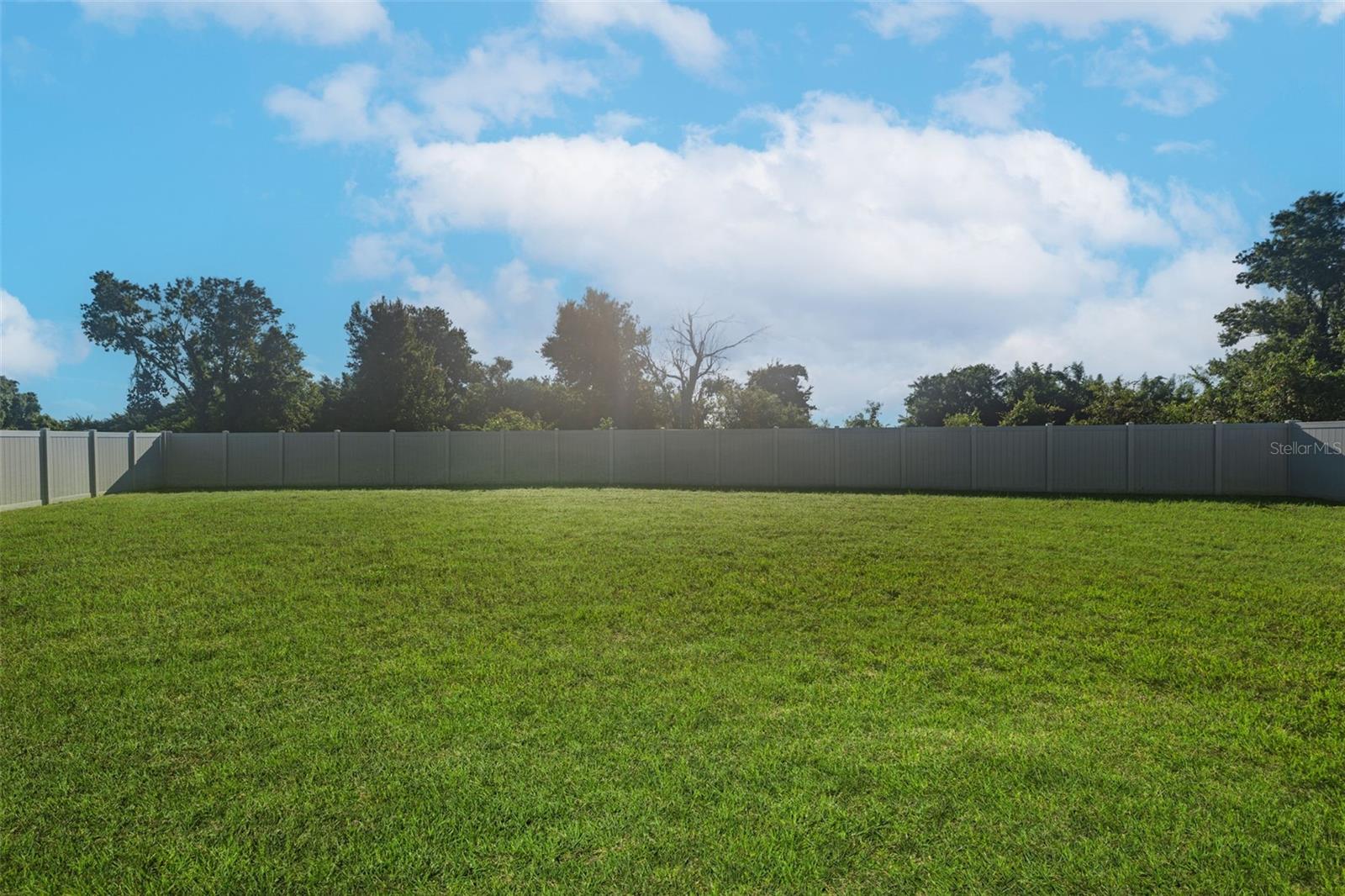 BERRY BAY SUB - Residential Lease