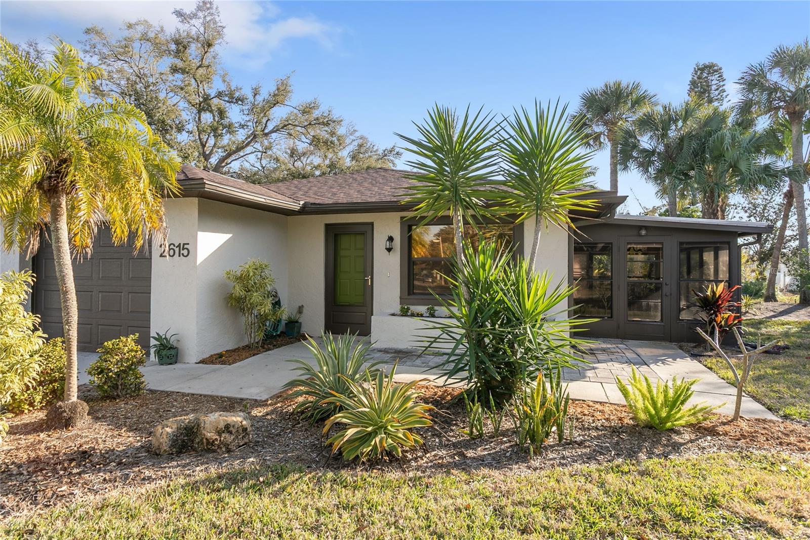 CAMBRIDGE VILLAGE WEST - Residential