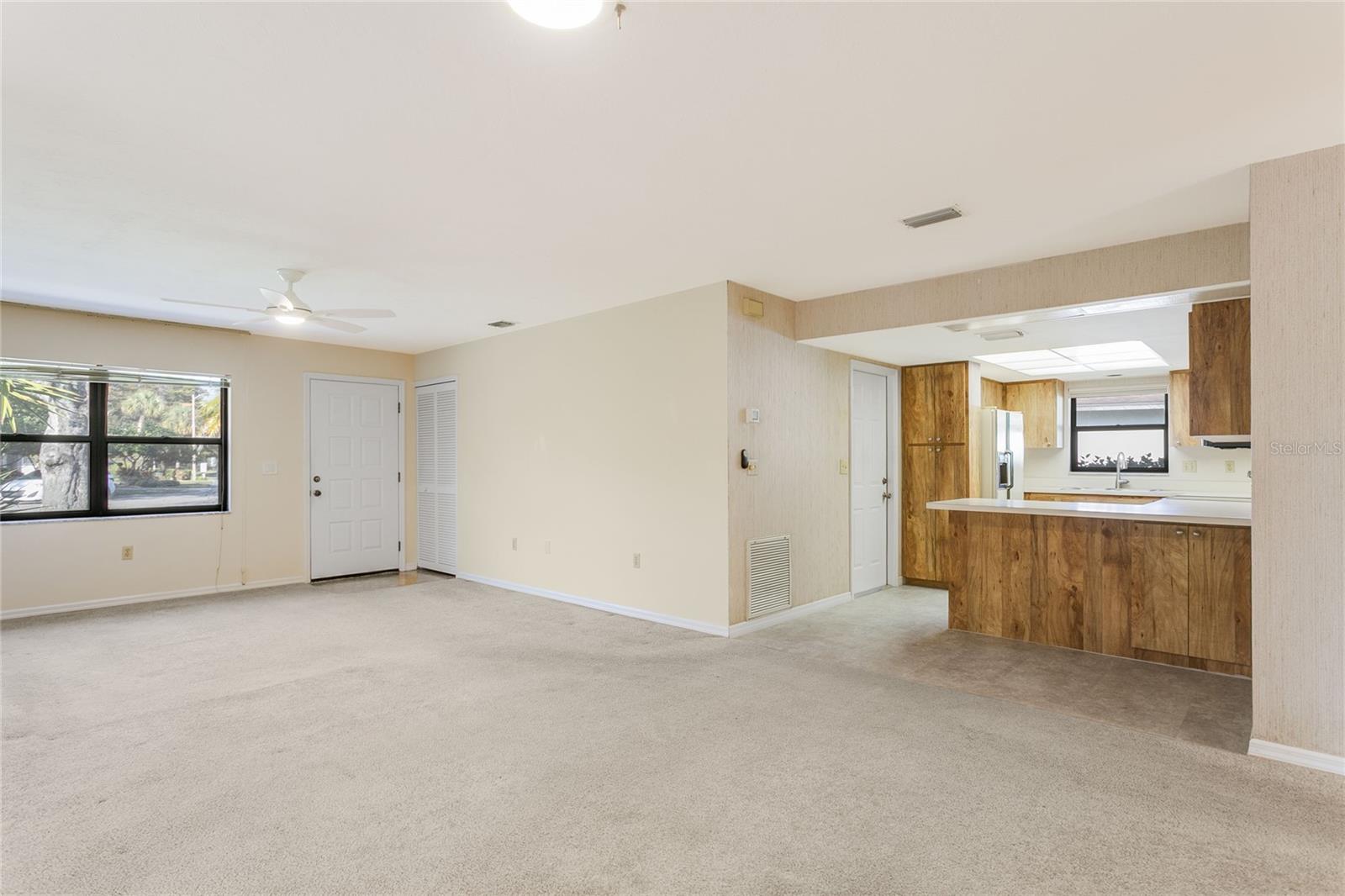 CAMBRIDGE VILLAGE WEST - Residential