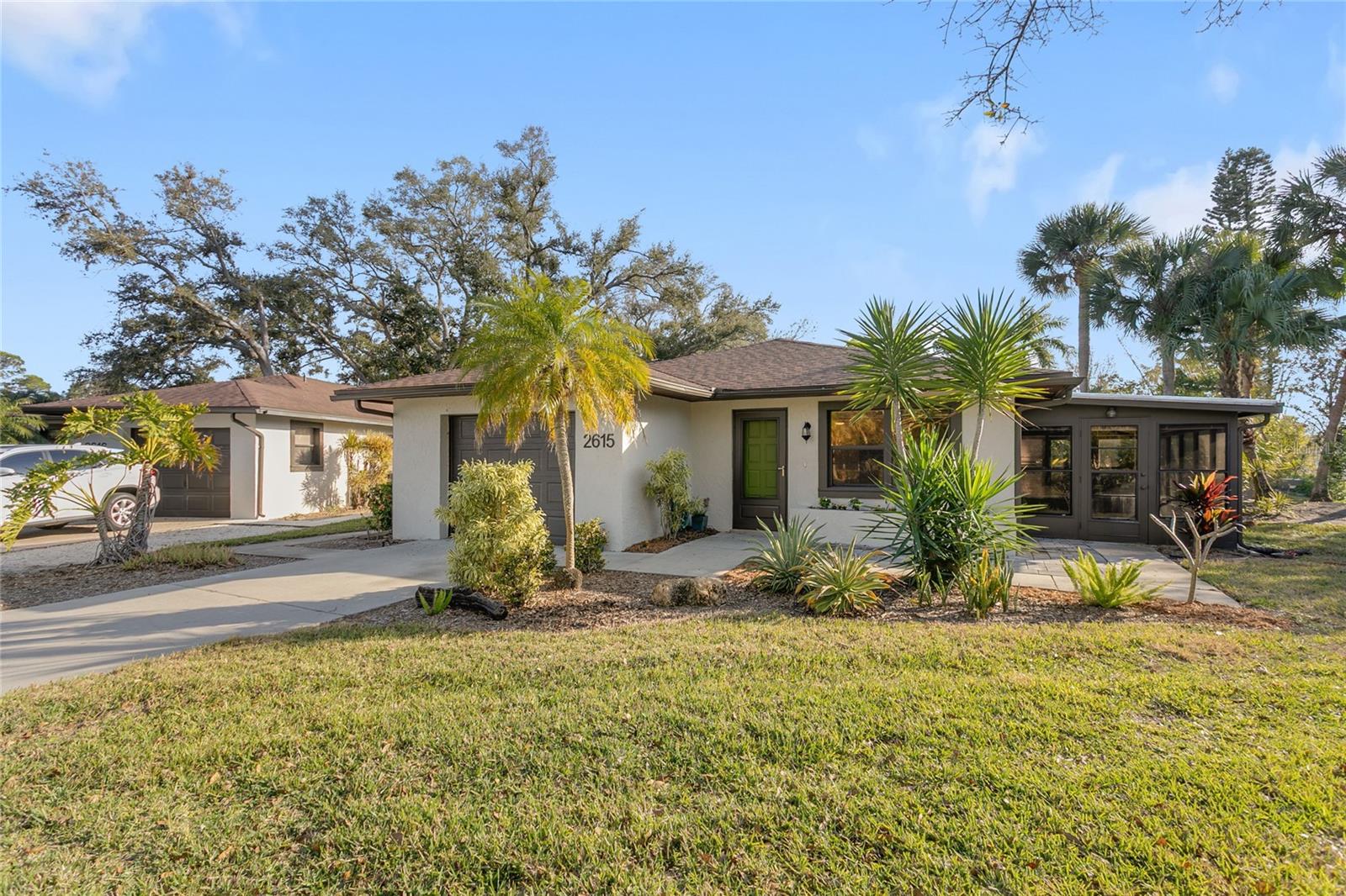 CAMBRIDGE VILLAGE WEST - Residential