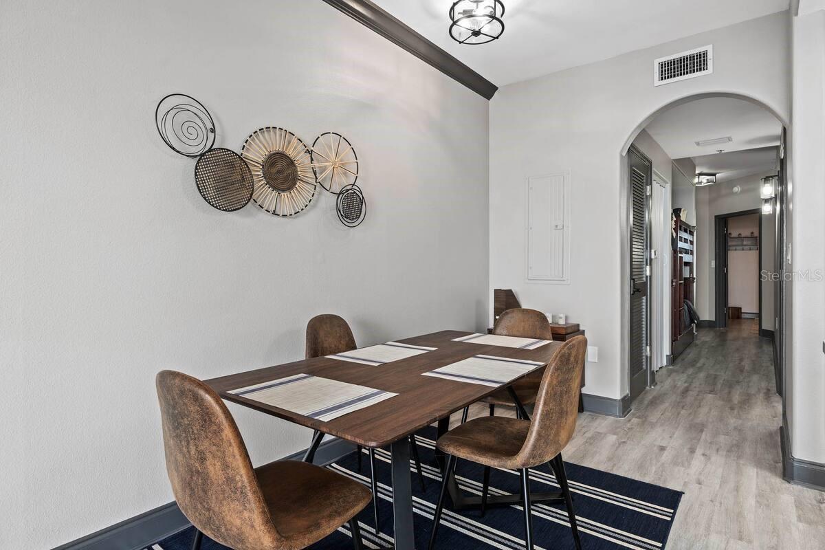 BLUE HERON BEACH RESIDENCE TOWER I - Residential