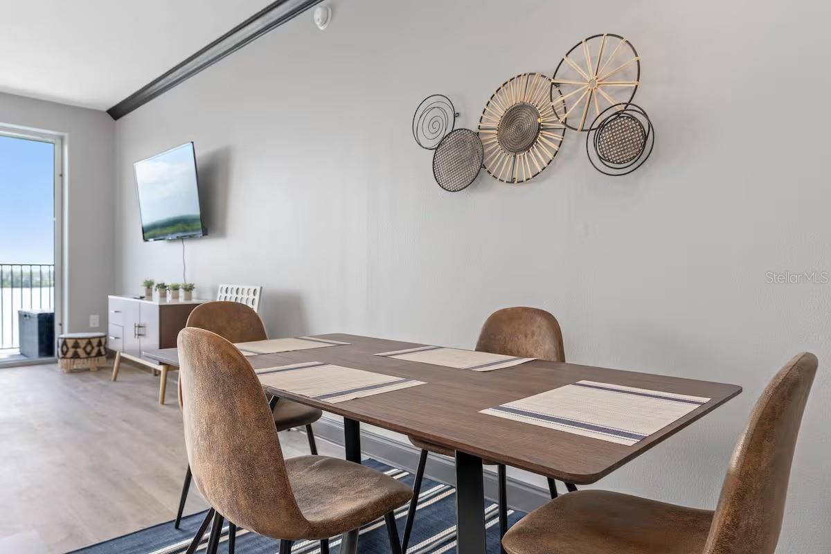 BLUE HERON BEACH RESIDENCE TOWER I - Residential