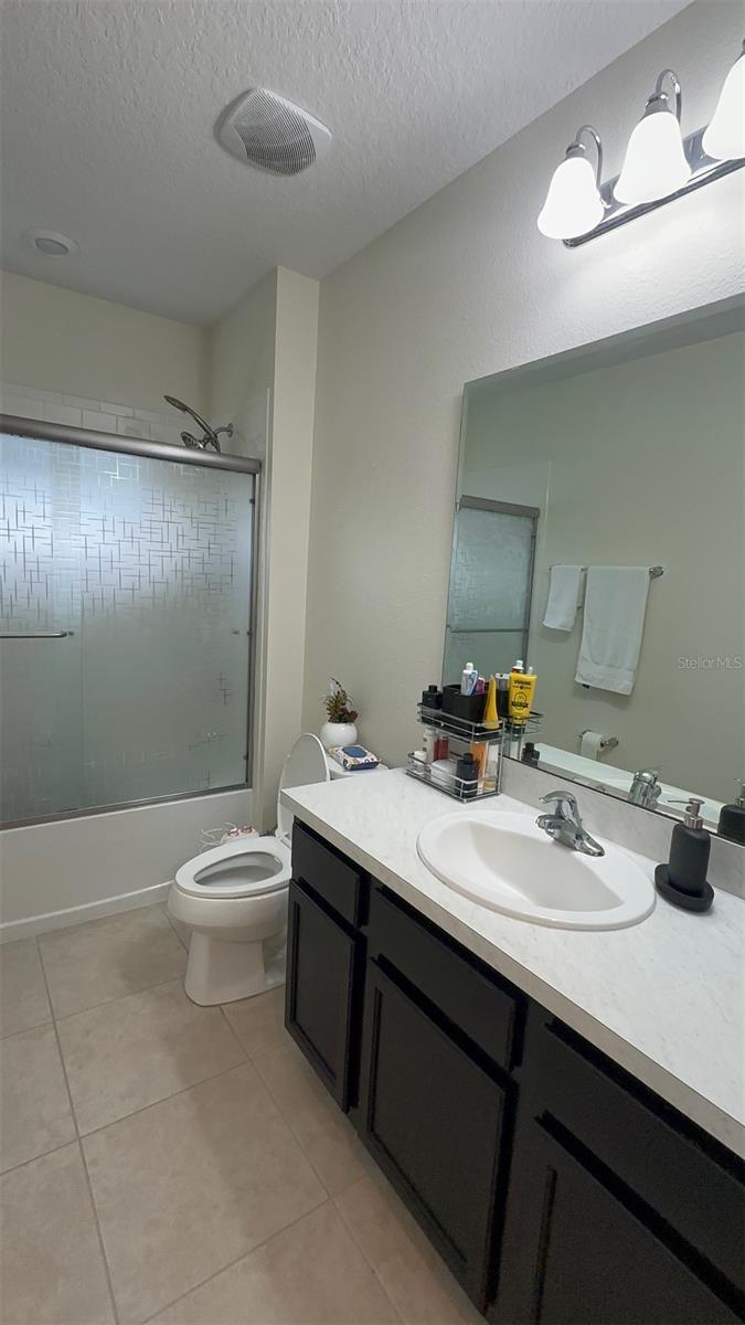 LAUREL ESTATES - Residential