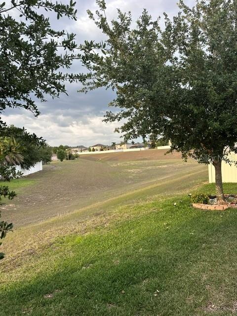 LAUREL ESTATES - Residential