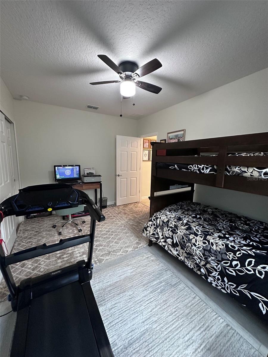 LAUREL ESTATES - Residential