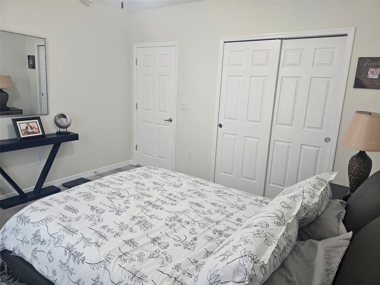 LAUREL ESTATES - Residential